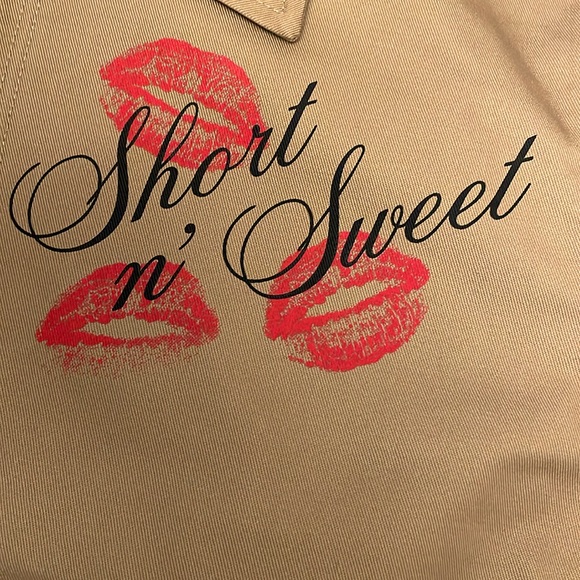 New Jacket from Sabrina Carpenter Tour VIP Package.  Size M - Picture 6 of 8